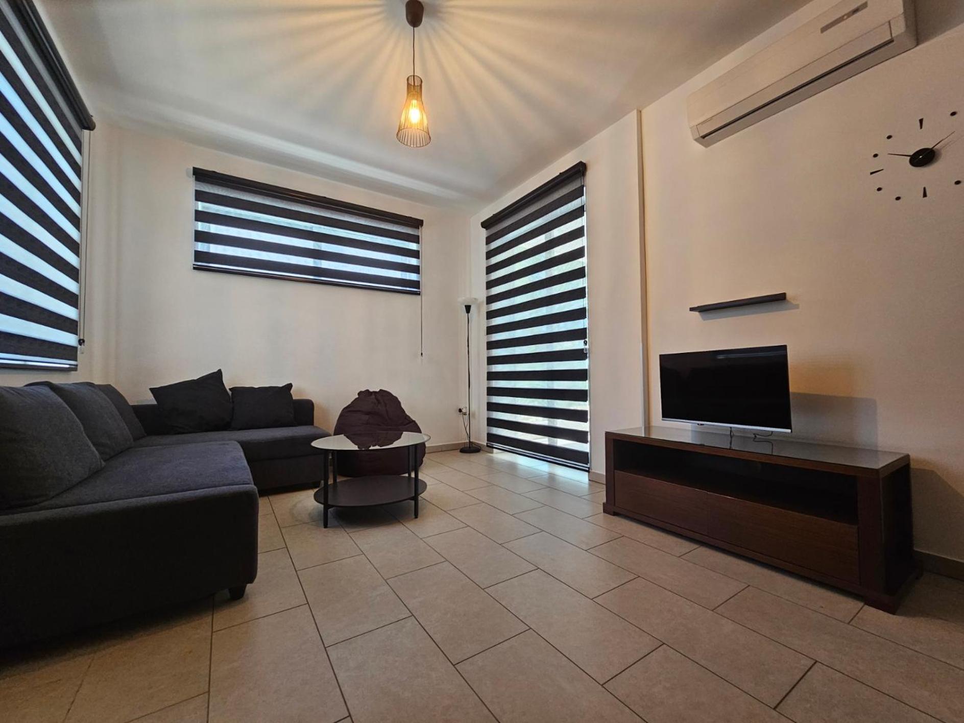 Nina Court Residence - University Of Cyprus - Aglantzia Exterior foto